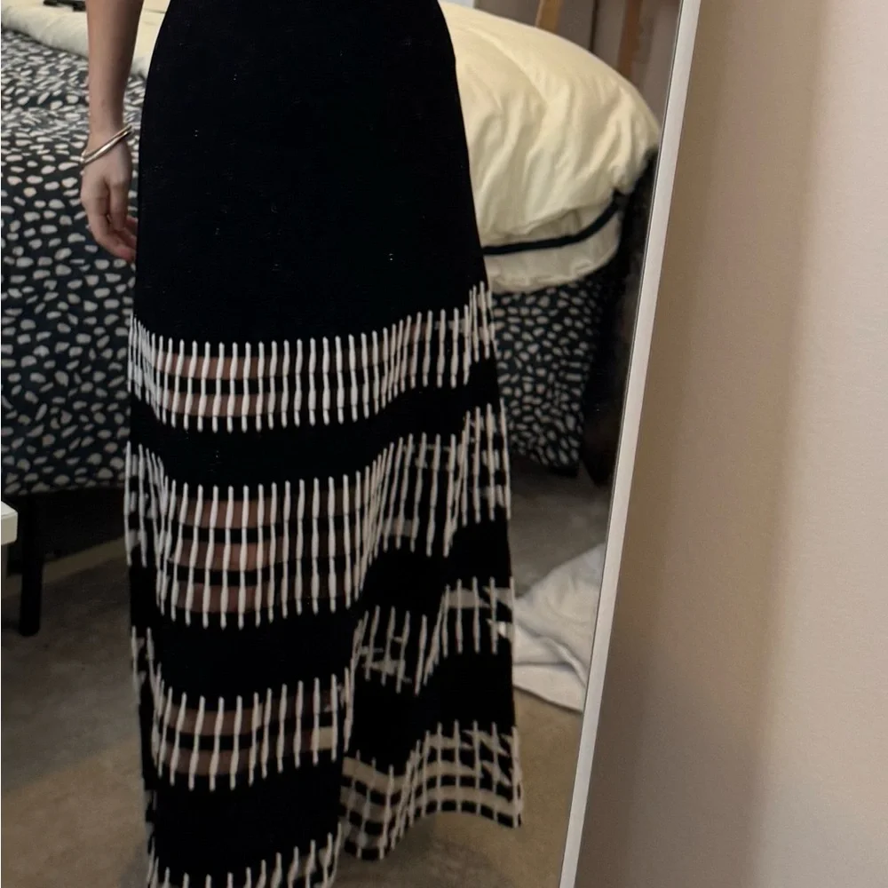 Alexis Black and White Patterned Midi Dress - Picture 8 of 10